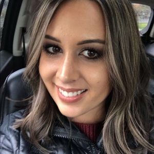 Meet your Posher, Aleesa